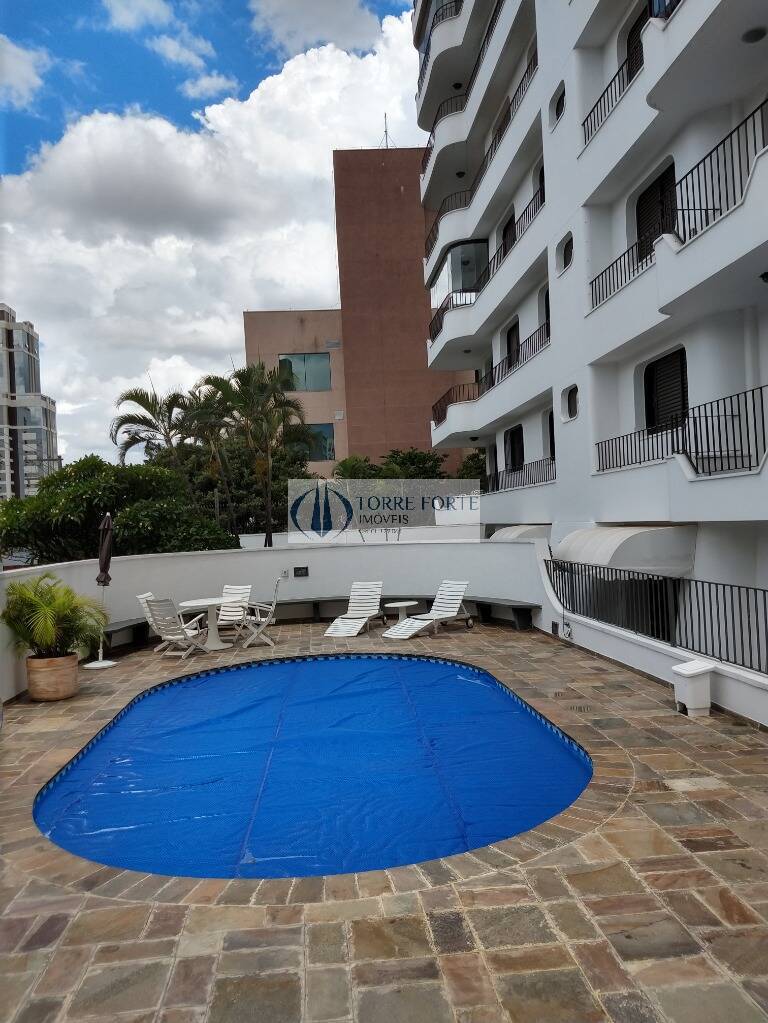 Apartamento à venda com 4 quartos, 211m² - Foto 5