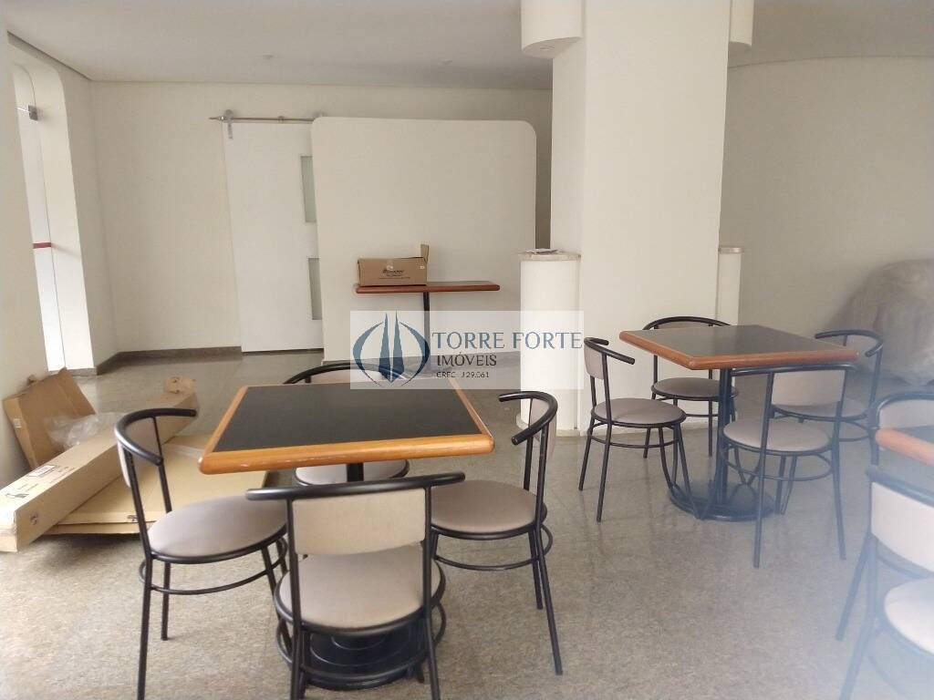 Apartamento à venda com 4 quartos, 211m² - Foto 8