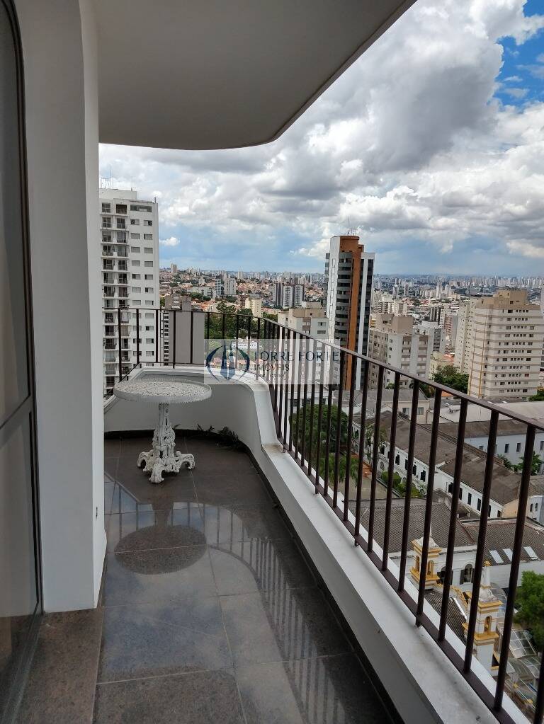 Apartamento à venda com 4 quartos, 211m² - Foto 11