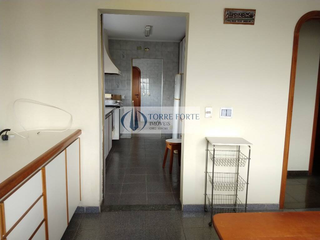 Apartamento à venda com 4 quartos, 211m² - Foto 19