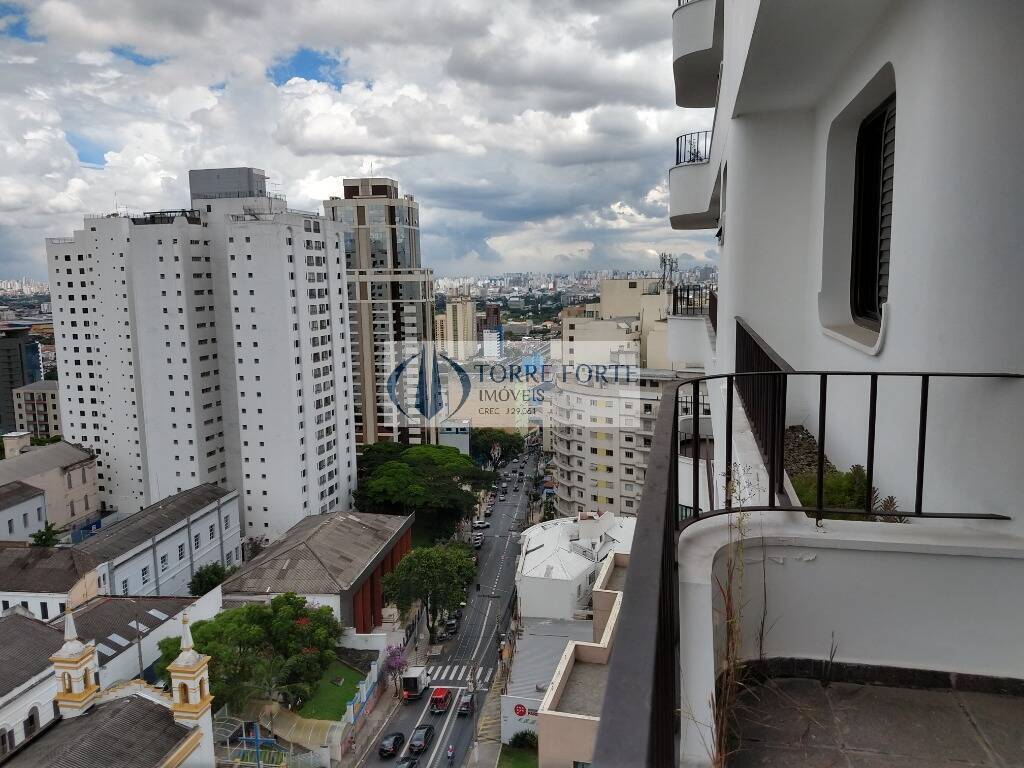 Apartamento à venda com 4 quartos, 211m² - Foto 35