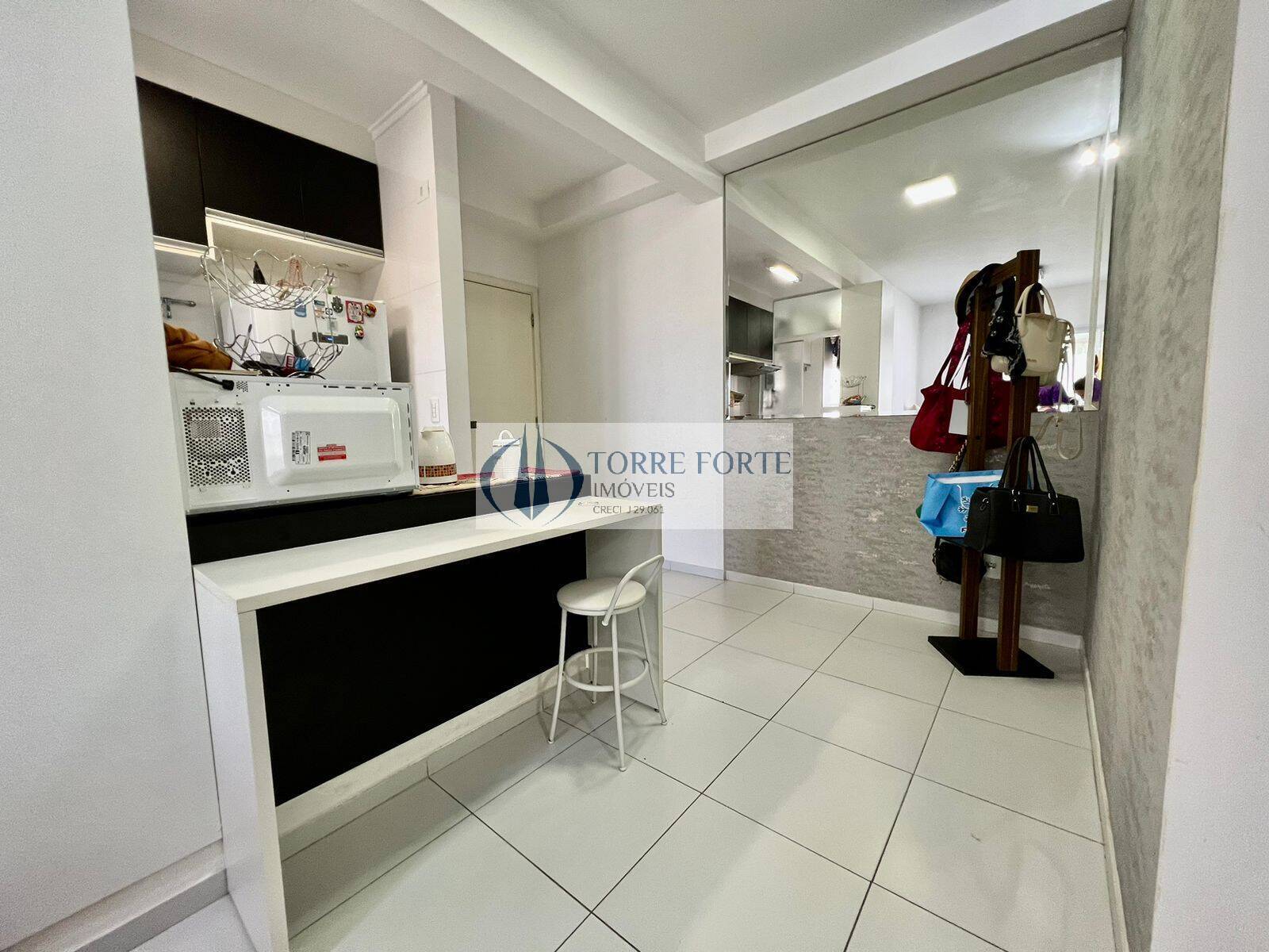 Apartamento à venda com 2 quartos, 79m² - Foto 15