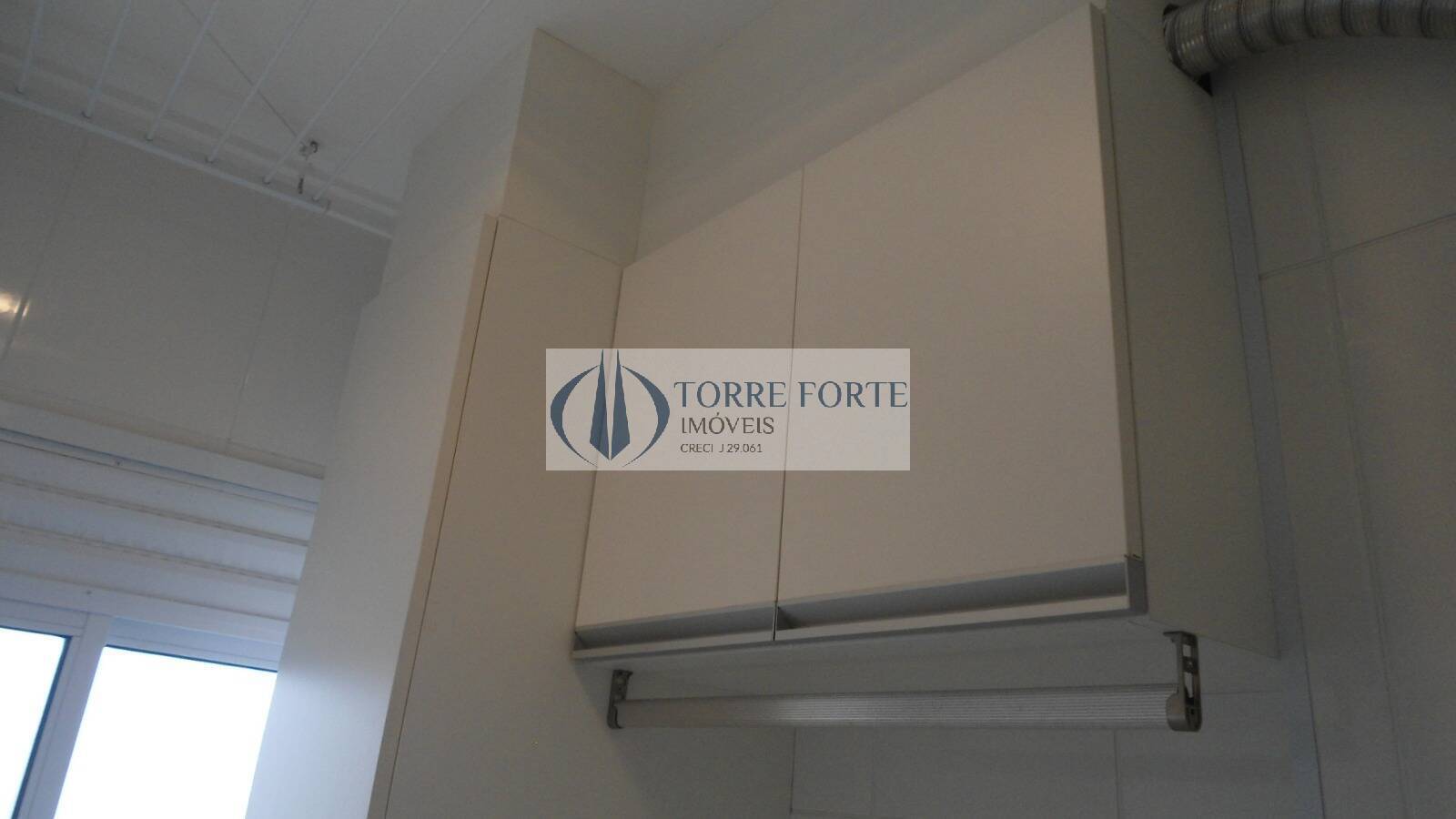 Apartamento à venda com 2 quartos, 79m² - Foto 13