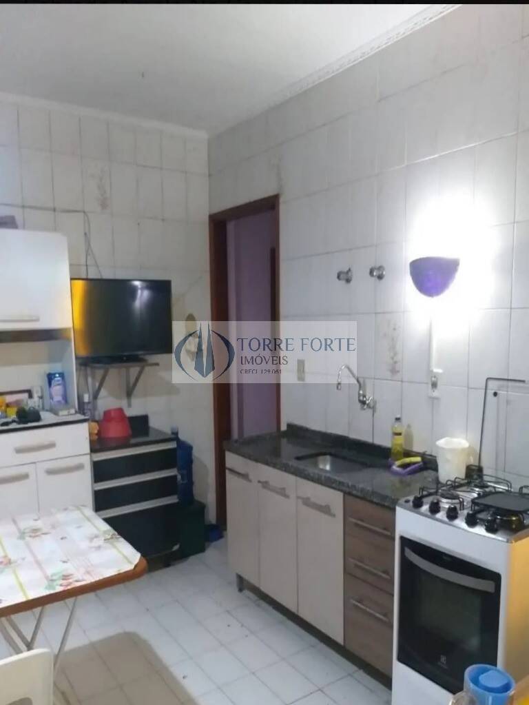 Casa à venda com 2 quartos, 211m² - Foto 12