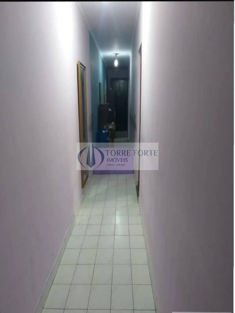 Casa à venda com 2 quartos, 211m² - Foto 11