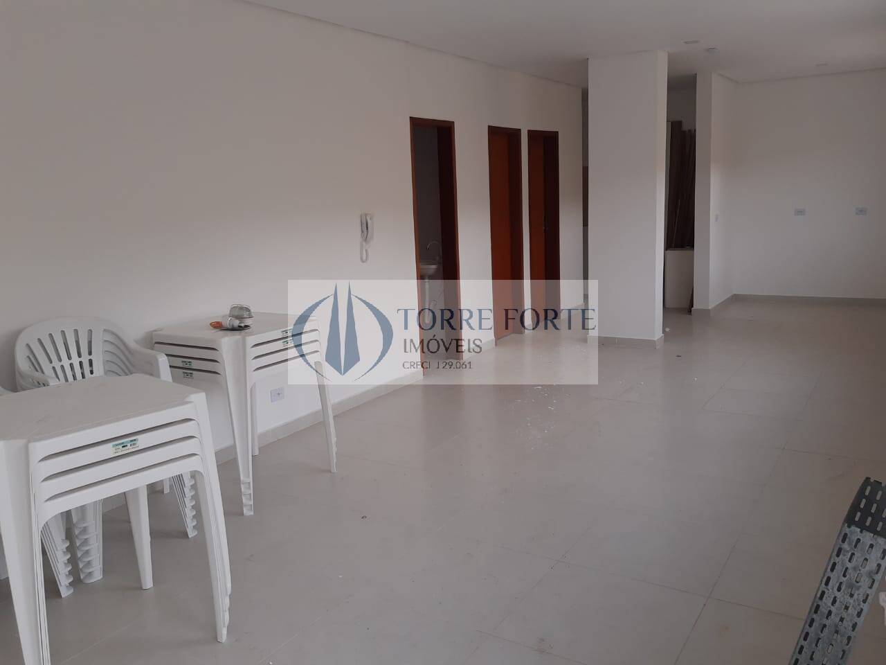 Apartamento à venda com 2 quartos, 46m² - Foto 11