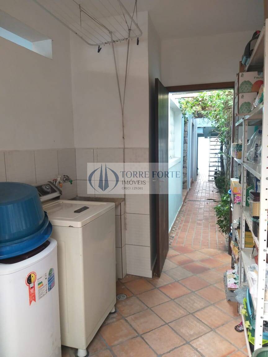 Casa à venda com 3 quartos, 198m² - Foto 5