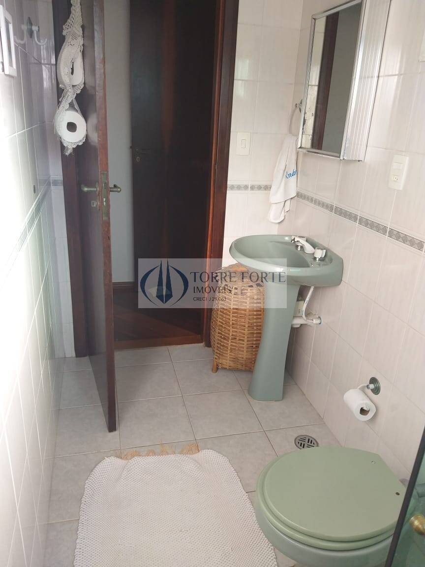 Casa à venda com 3 quartos, 198m² - Foto 56