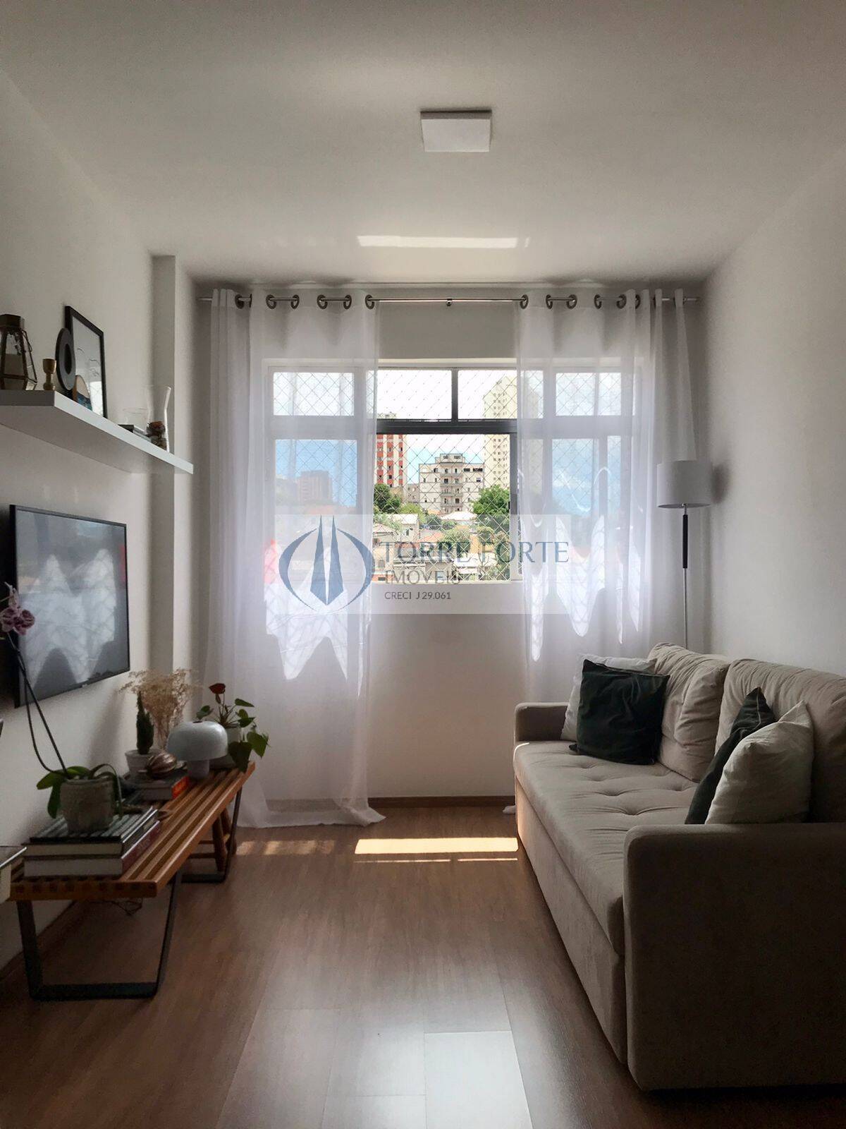 Apartamento à venda com 1 quarto, 48m² - Foto 1