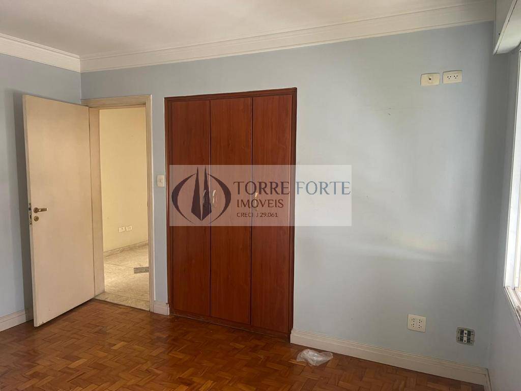 Apartamento à venda com 3 quartos, 130m² - Foto 12