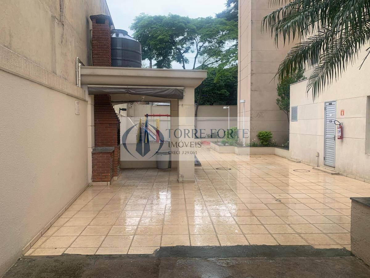 Apartamento à venda com 2 quartos, 46m² - Foto 12