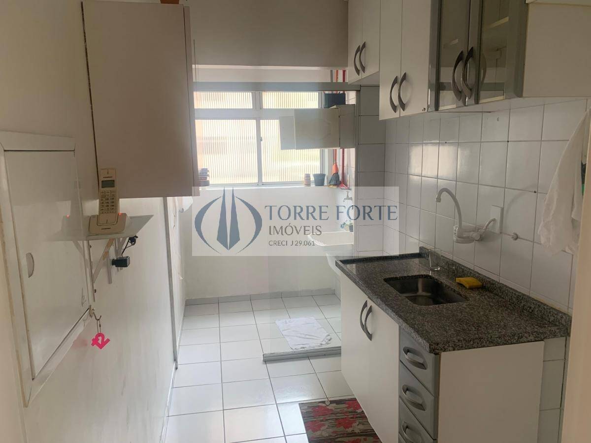 Apartamento à venda com 2 quartos, 46m² - Foto 3