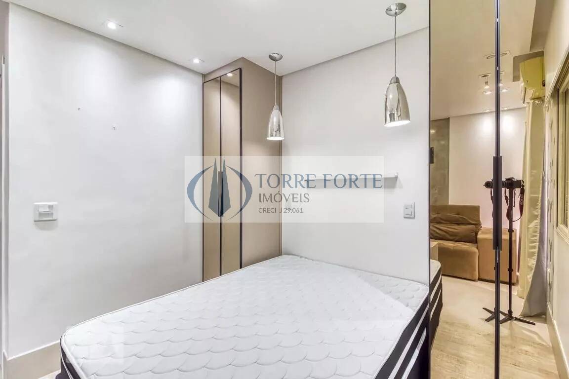 Apartamento para alugar com 1 quarto, 42m² - Foto 14