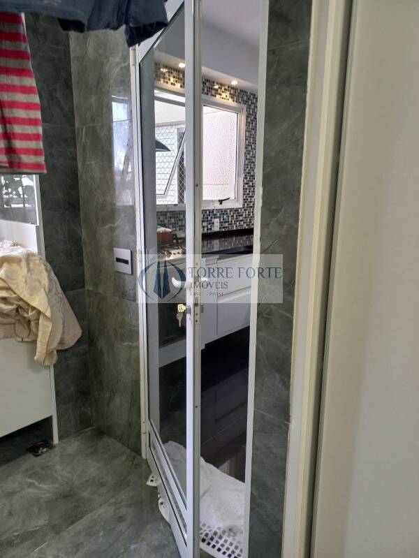 Apartamento à venda com 4 quartos, 189m² - Foto 15