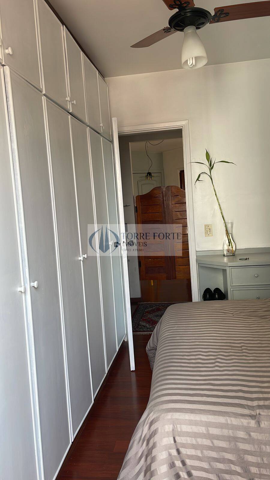 Apartamento à venda com 1 quarto, 45m² - Foto 15