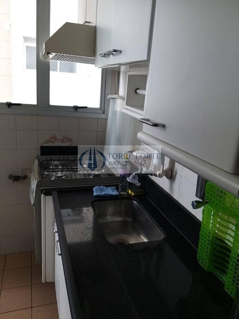 Apartamento à venda com 1 quarto, 45m² - Foto 7