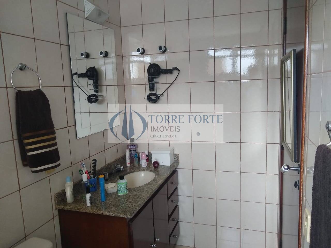 Apartamento à venda com 3 quartos, 107m² - Foto 12