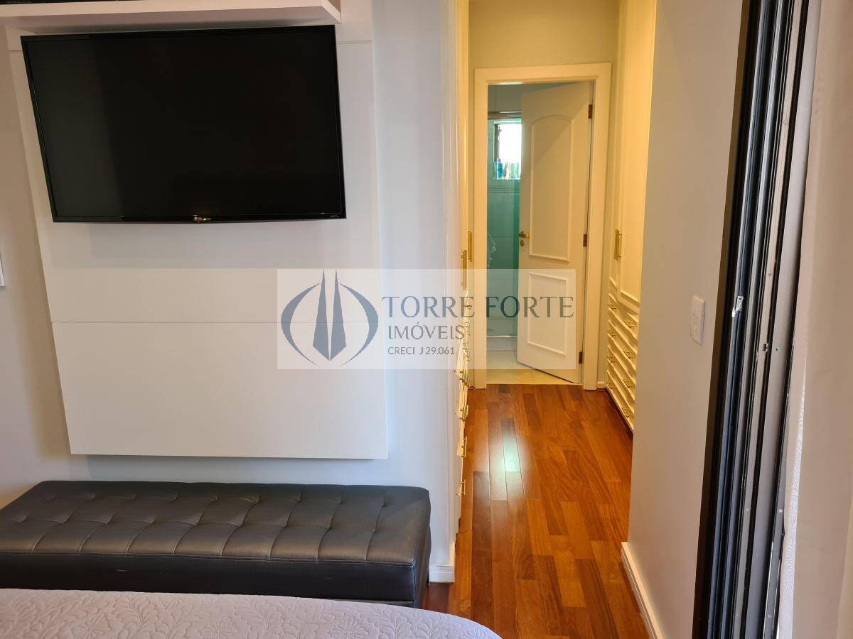 Apartamento à venda com 4 quartos, 215m² - Foto 28