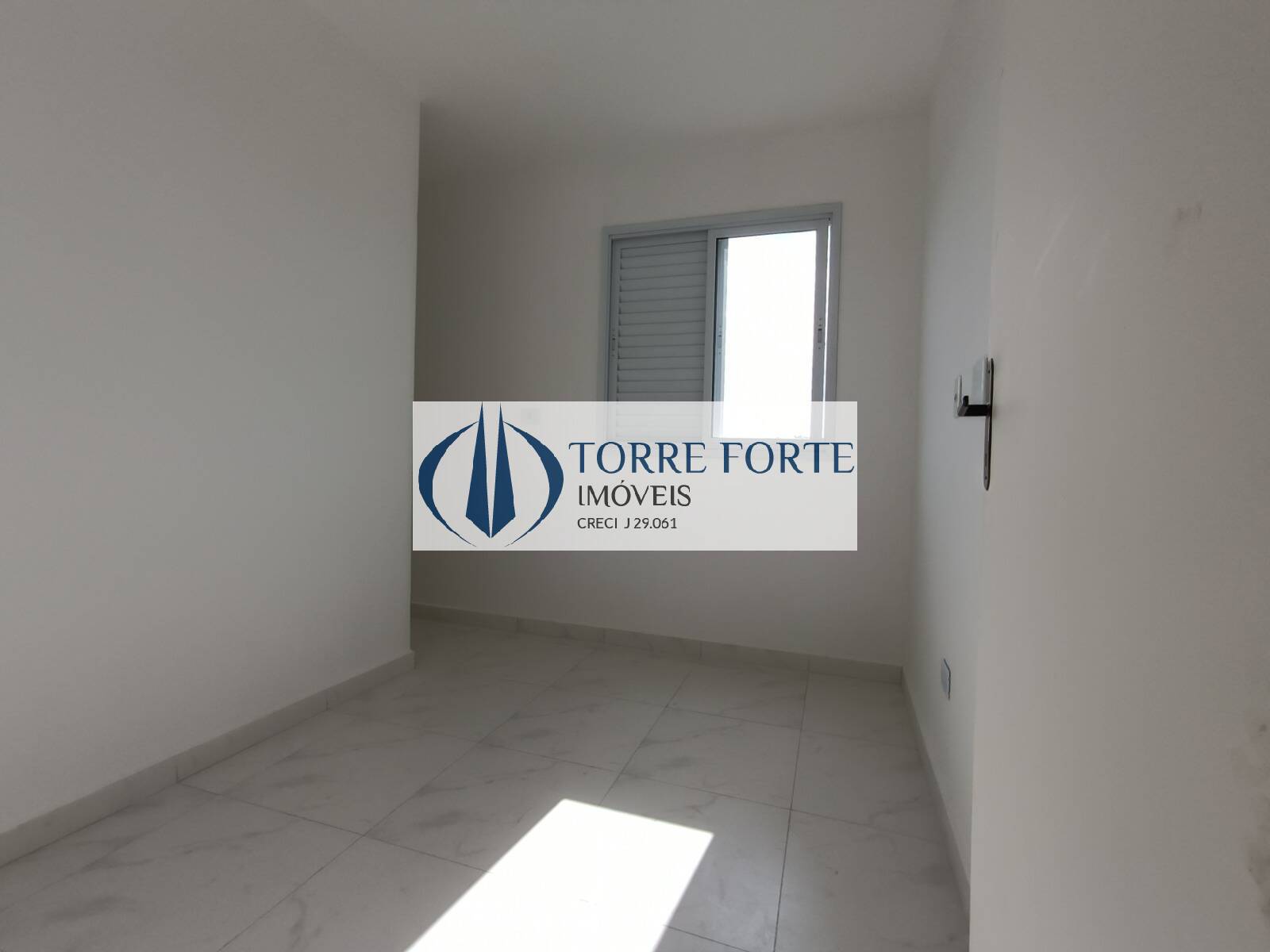 Apartamento à venda com 2 quartos, 46m² - Foto 12