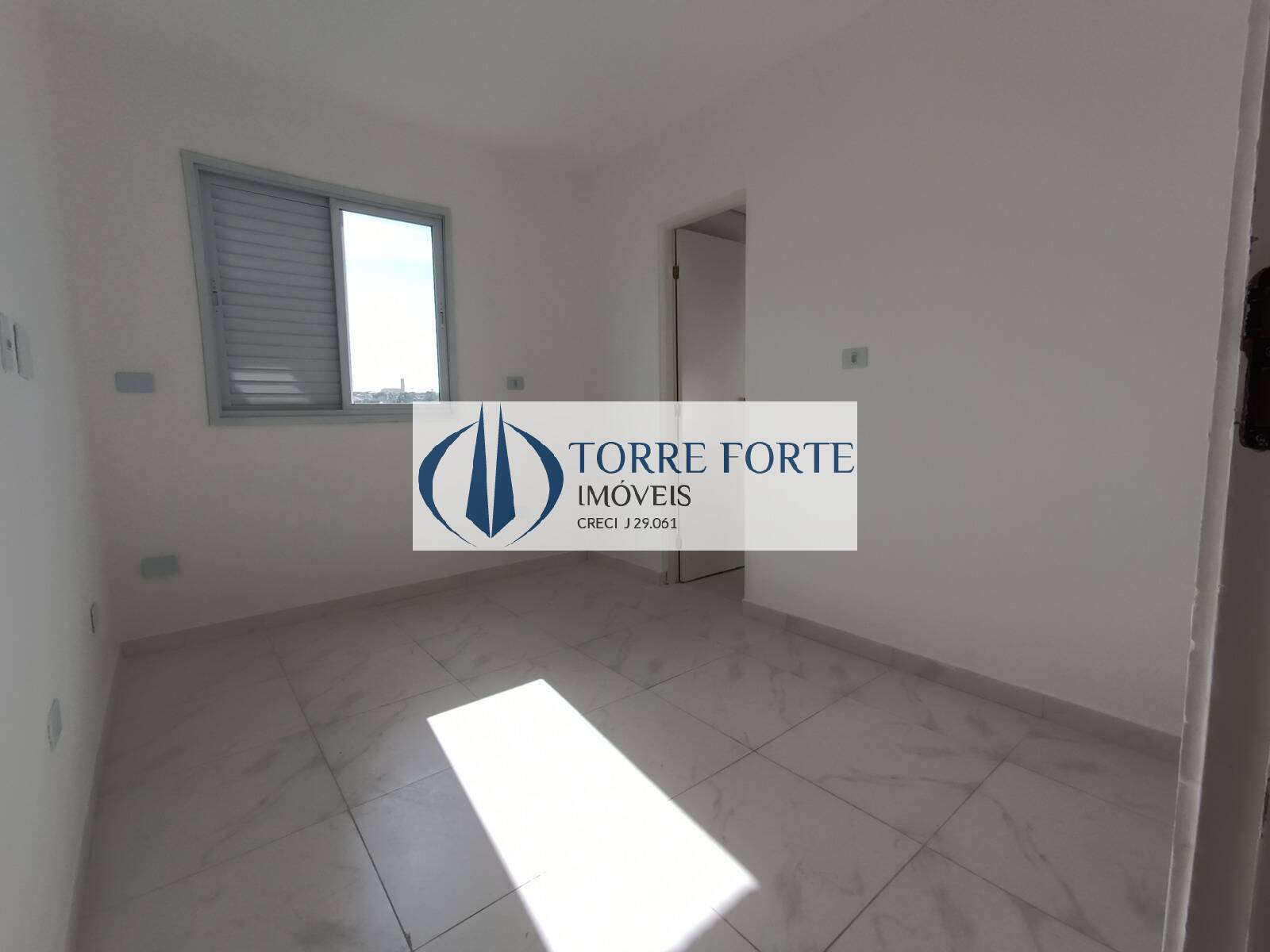 Apartamento à venda com 2 quartos, 46m² - Foto 11