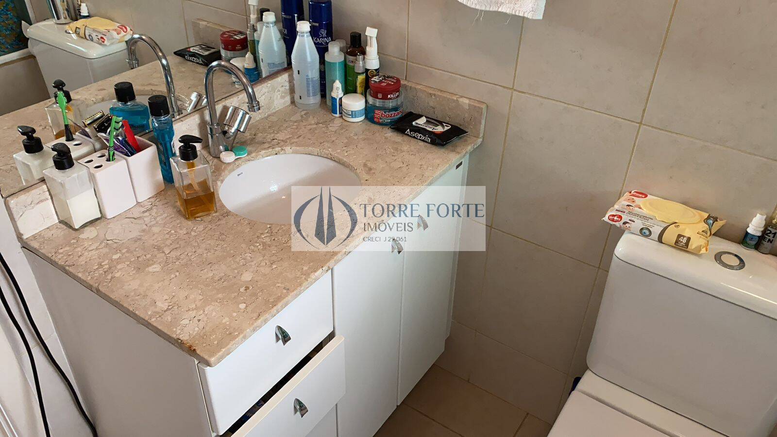 Apartamento à venda com 3 quartos, 95m² - Foto 15