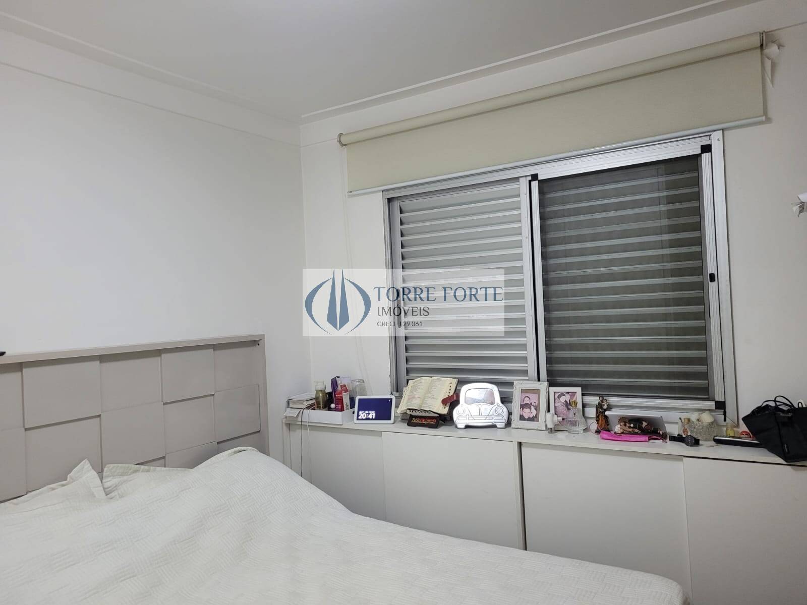 Apartamento à venda com 2 quartos, 60m² - Foto 7