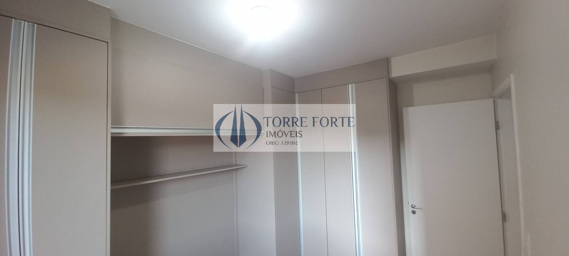 Apartamento à venda com 2 quartos, 47m² - Foto 12