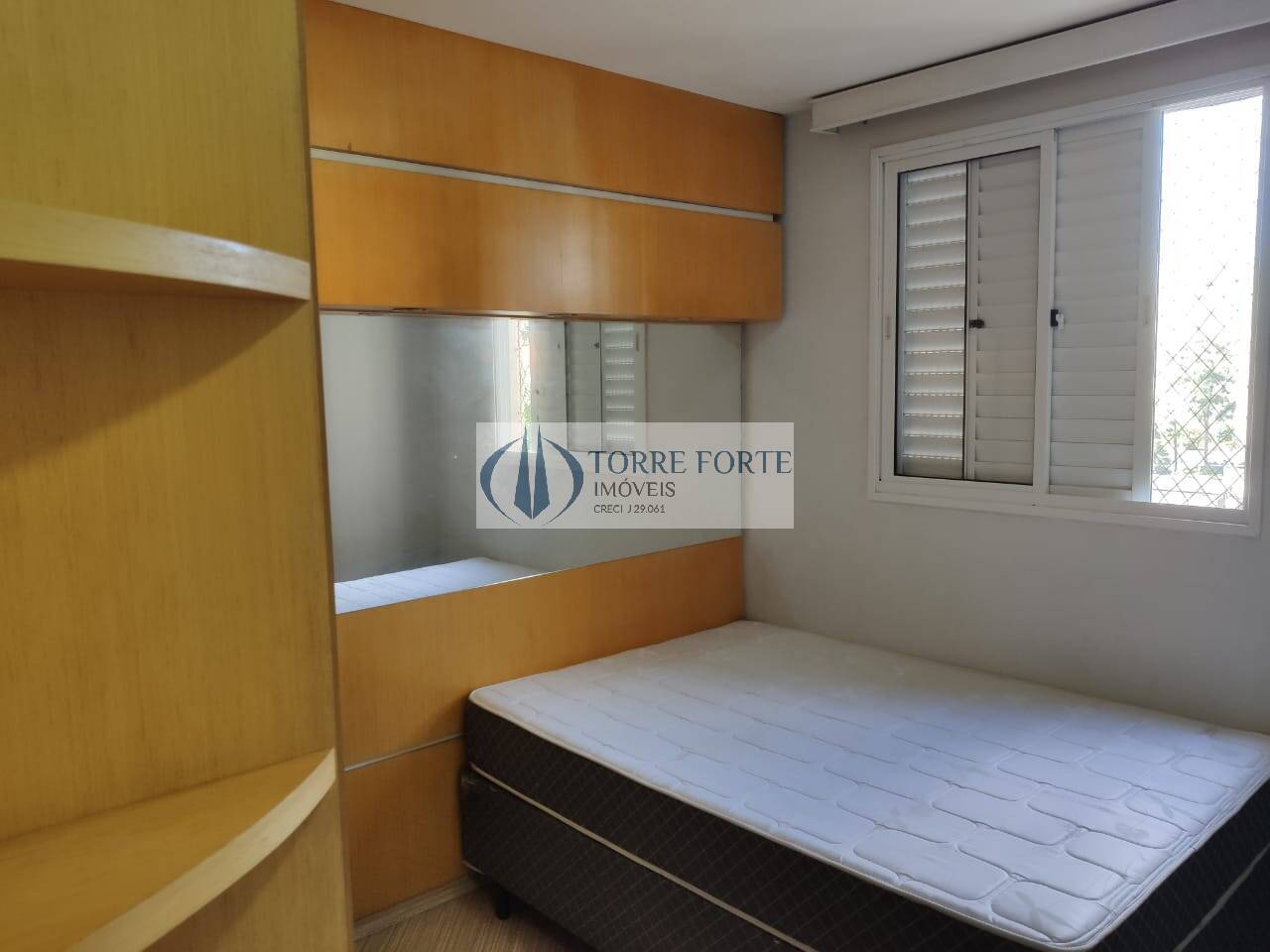 Apartamento à venda com 2 quartos, 64m² - Foto 6