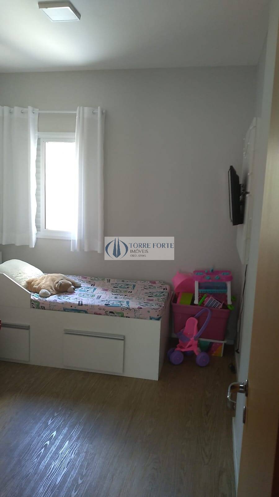 Apartamento à venda com 2 quartos, 66m² - Foto 2