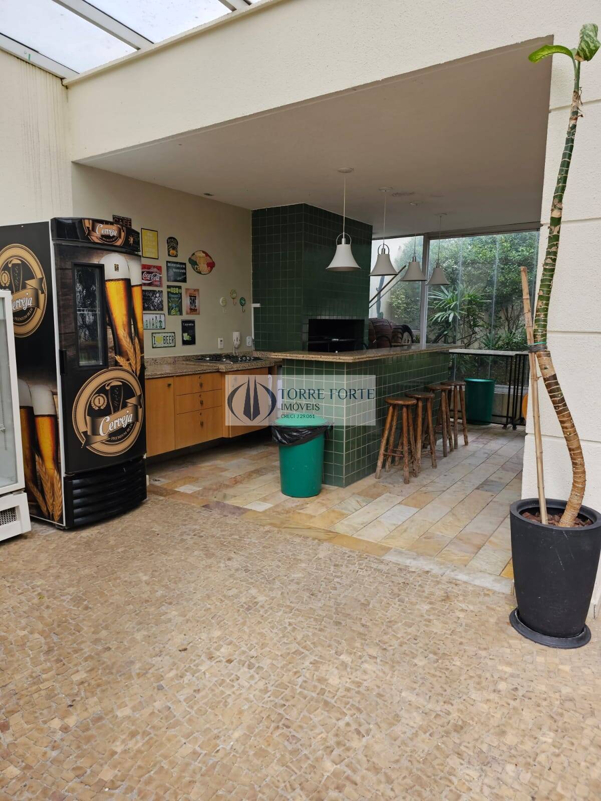 Apartamento à venda com 3 quartos, 76m² - Foto 17