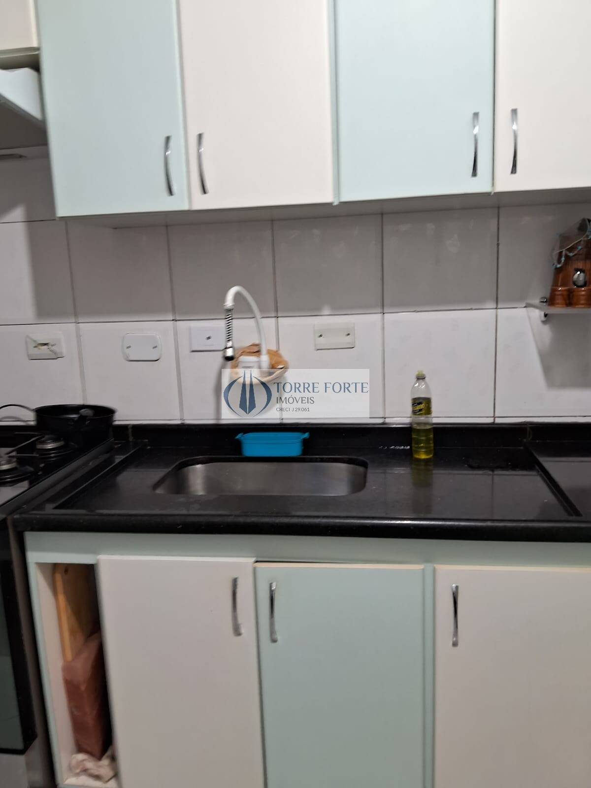 Apartamento à venda com 2 quartos, 62m² - Foto 4