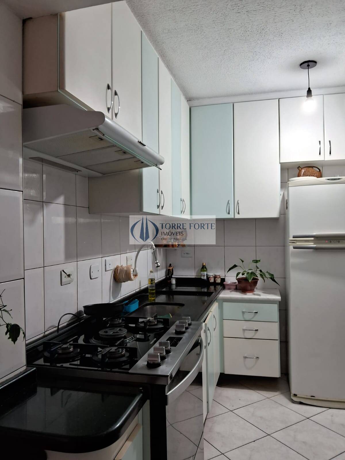 Apartamento à venda com 2 quartos, 62m² - Foto 5