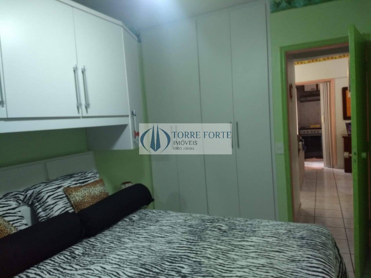 Apartamento à venda com 2 quartos, 65m² - Foto 15