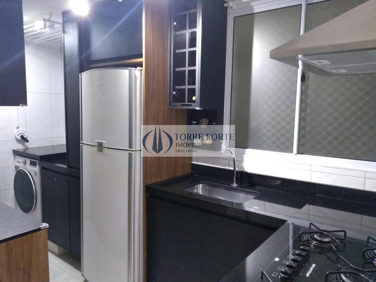 Apartamento à venda com 2 quartos, 50m² - Foto 12