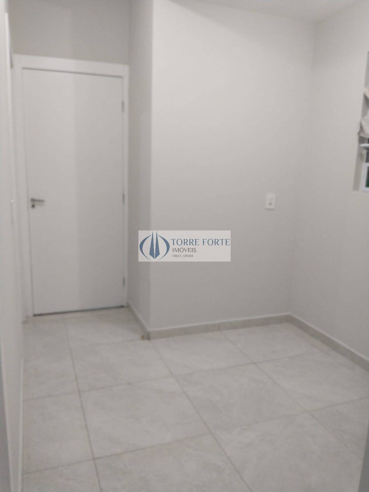 Apartamento à venda com 2 quartos, 56m² - Foto 2