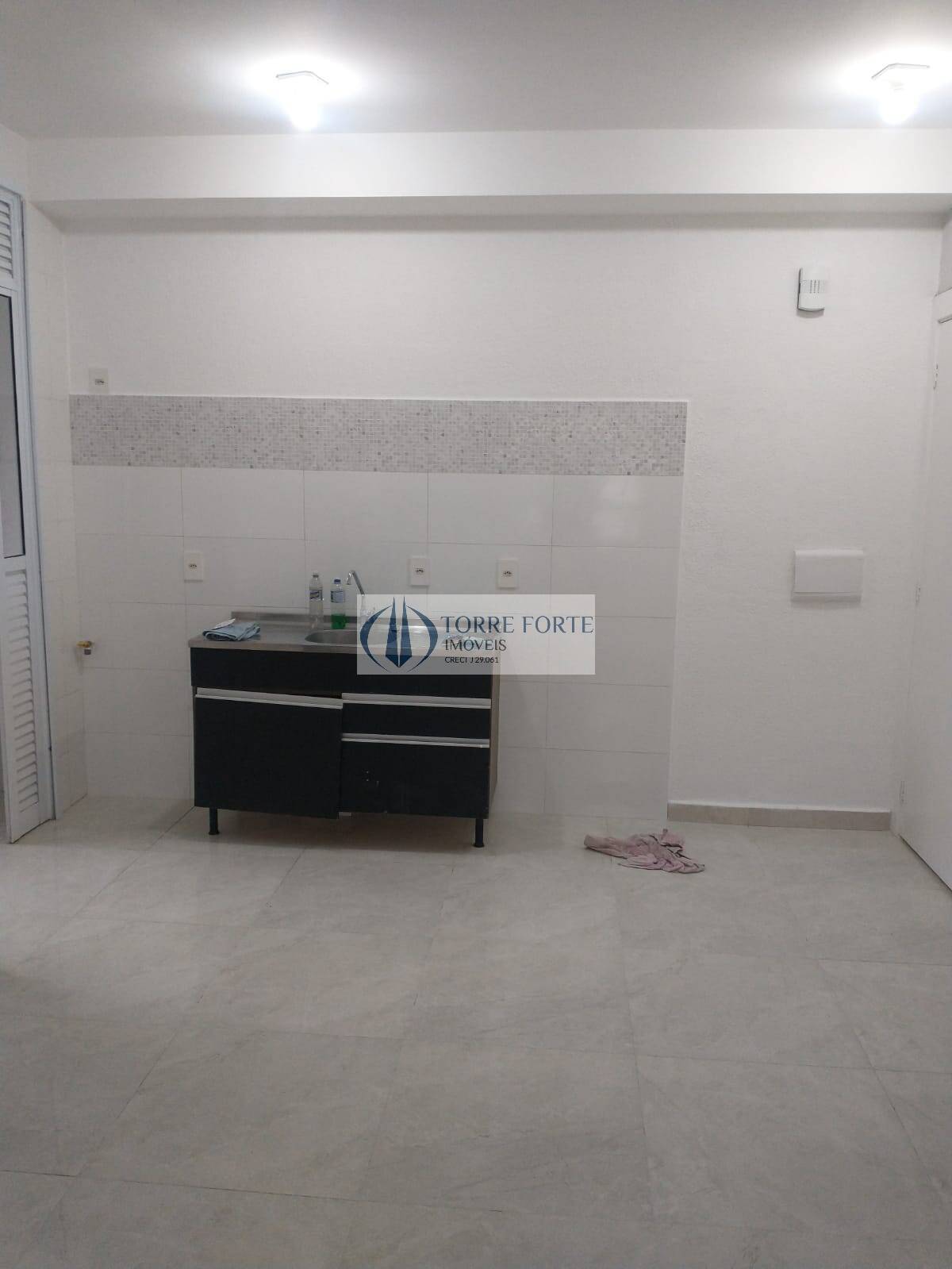 Apartamento à venda com 2 quartos, 56m² - Foto 12