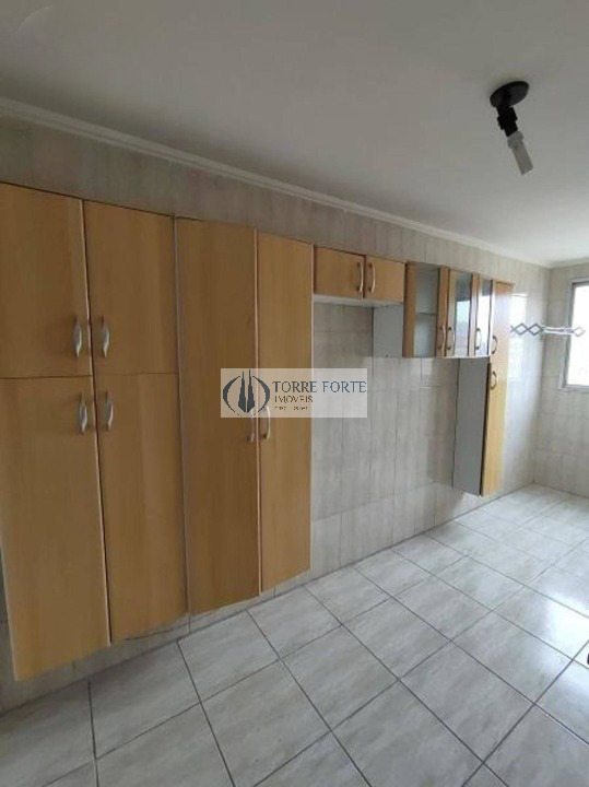 Apartamento à venda com 2 quartos, 56m² - Foto 10