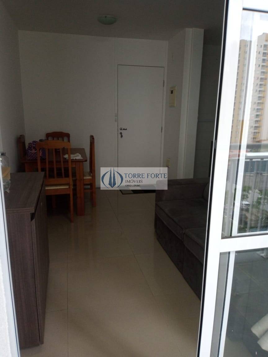 Apartamento à venda com 2 quartos, 47m² - Foto 4