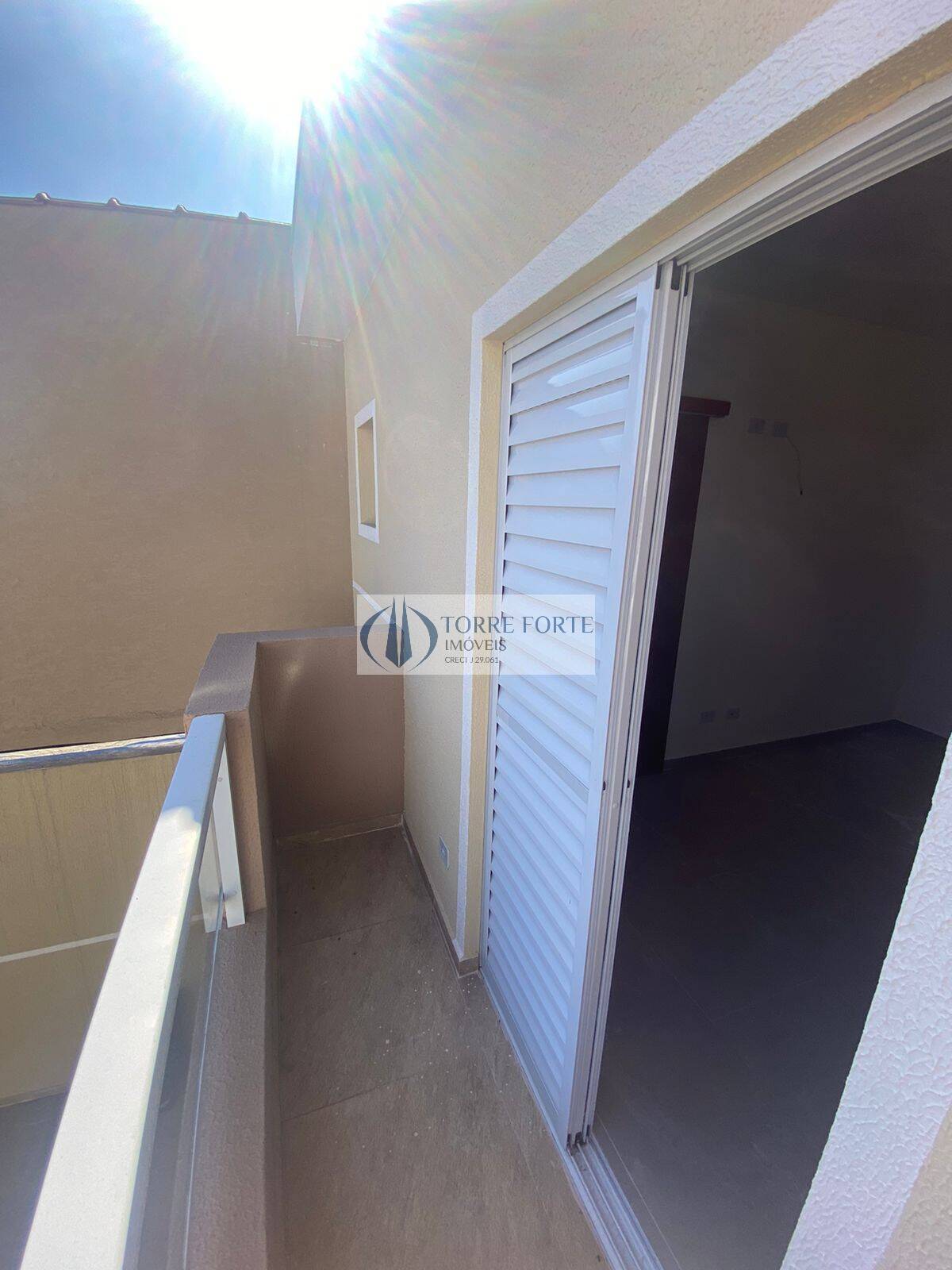 Sobrado à venda com 2 quartos, 140m² - Foto 4