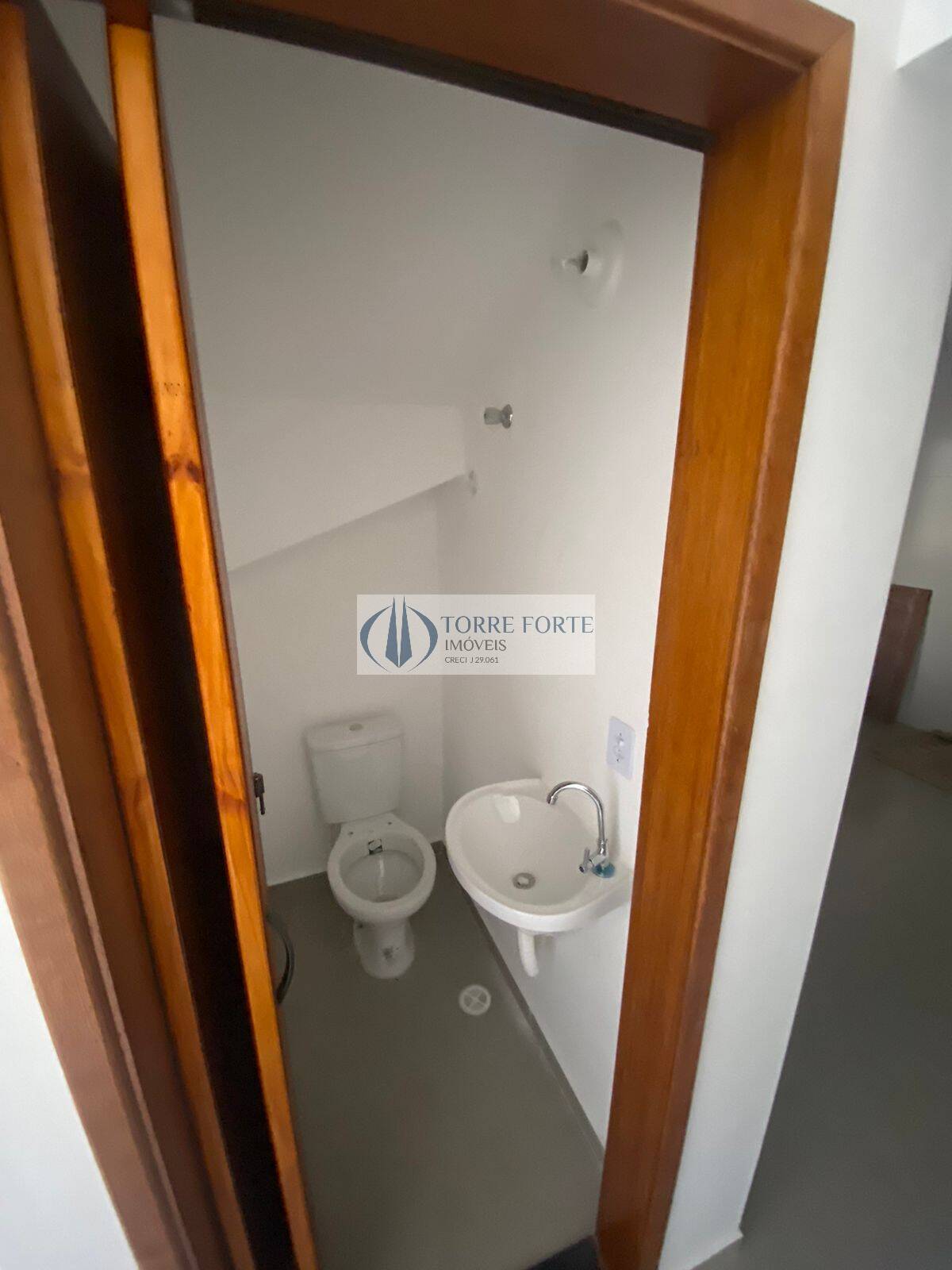 Sobrado à venda com 2 quartos, 140m² - Foto 12