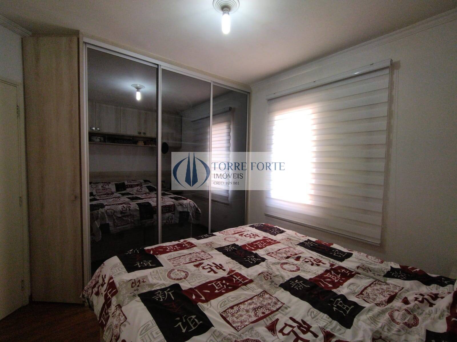 Apartamento à venda com 3 quartos, 75m² - Foto 11