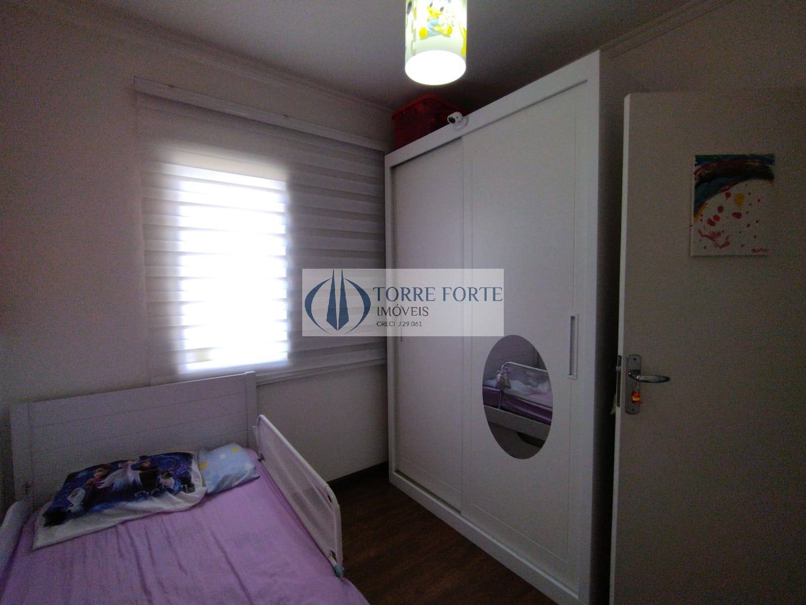 Apartamento à venda com 3 quartos, 75m² - Foto 18