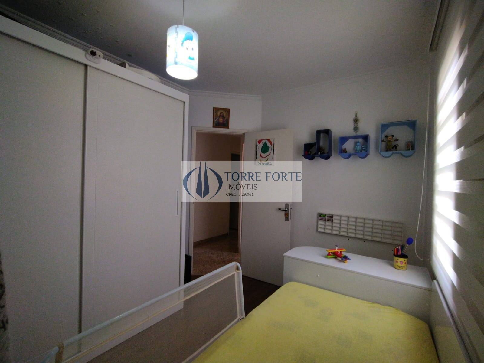 Apartamento à venda com 3 quartos, 75m² - Foto 14