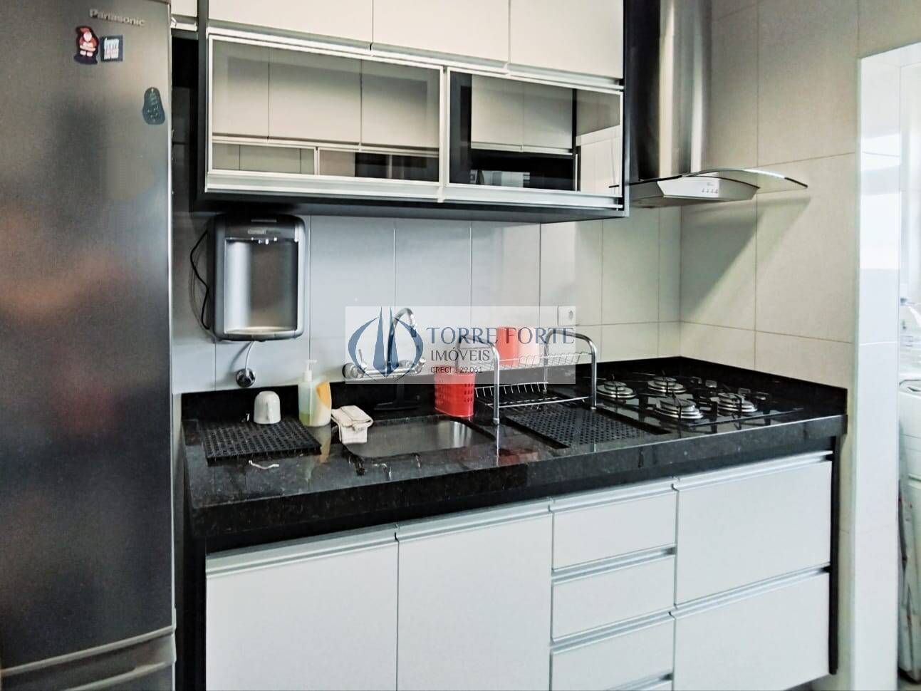 Apartamento à venda com 3 quartos, 75m² - Foto 7