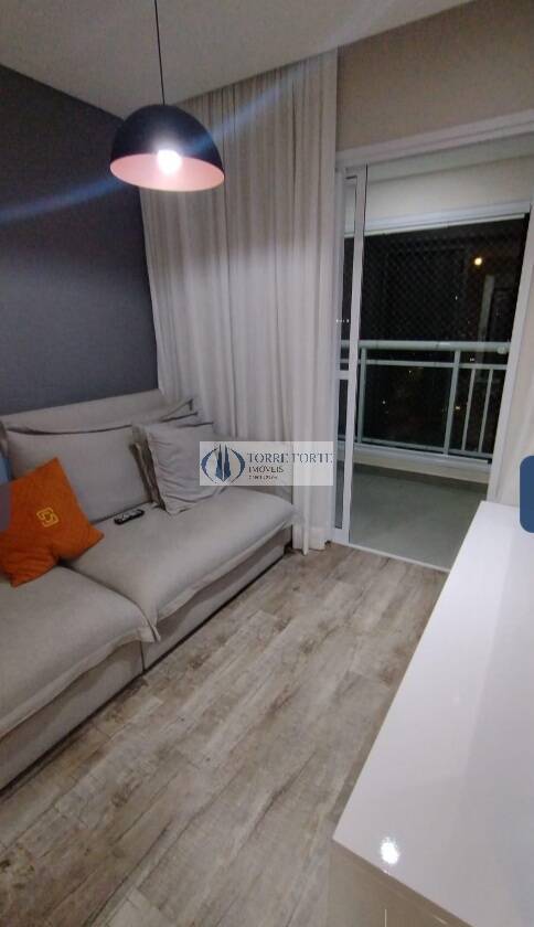 Apartamento à venda com 3 quartos, 74m² - Foto 2