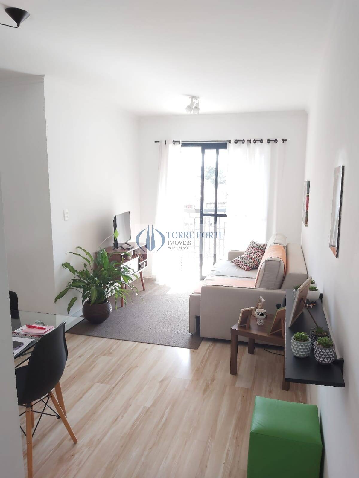 Apartamento à venda com 3 quartos, 73m² - Foto 3