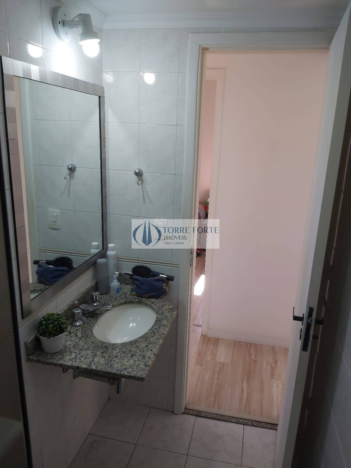 Apartamento à venda com 3 quartos, 73m² - Foto 10