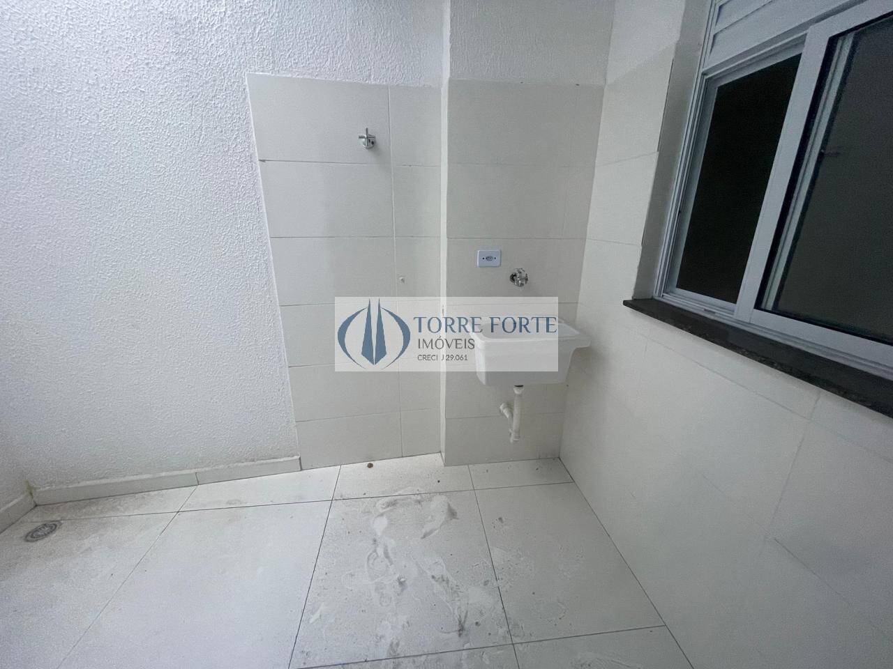 Apartamento à venda com 2 quartos, 40m² - Foto 6