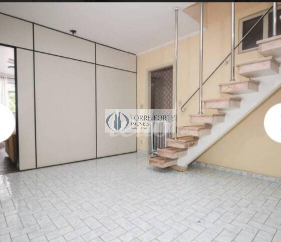 Casa à venda com 4 quartos, 385m² - Foto 4