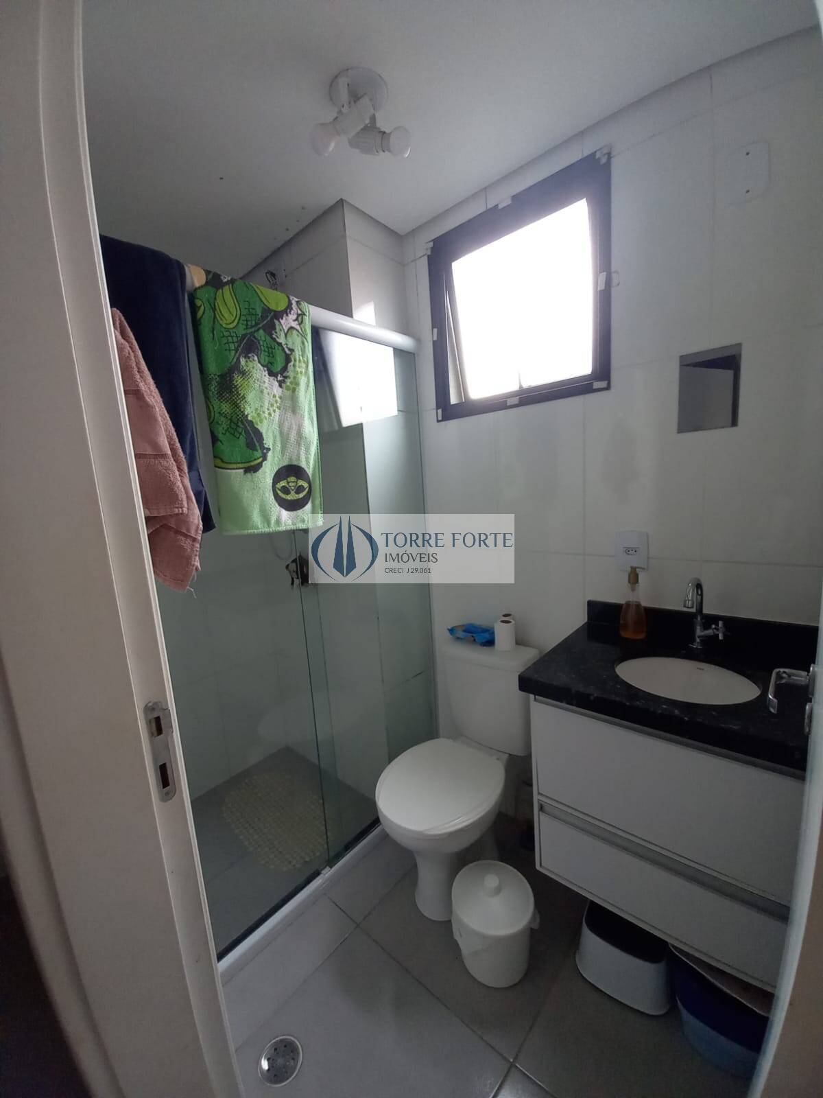 Apartamento à venda com 2 quartos, 58m² - Foto 11